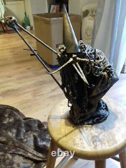 Handmade Metal Sculpture. Handmade art. Ornement. Metal ornement. Metal wizard
