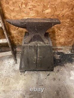 Vintage Anvil With Base Blacksmith Farrier Metal Work