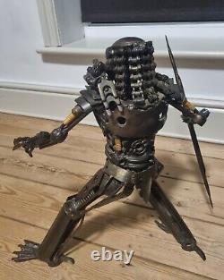 18 Predator Scrap Metal Sculpture Pièces Industrielles De Moteur Et Autres Composants