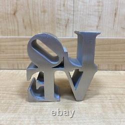 Love Paperweight Sculpture Replica En Aluminium Brossé Robert Indiana