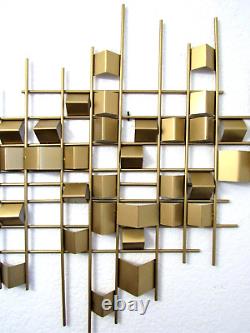 Mid-century Modèle Abstrat Métal Art Sculpture Géométrique Grid Avec Cubes