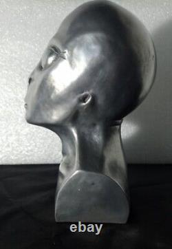 Pewter Roswell Alien Head / Buste Par Seamus Moran 1998 Design Clinic Signé