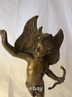Statue Cupidon En Laiton Sur Céleste Globe